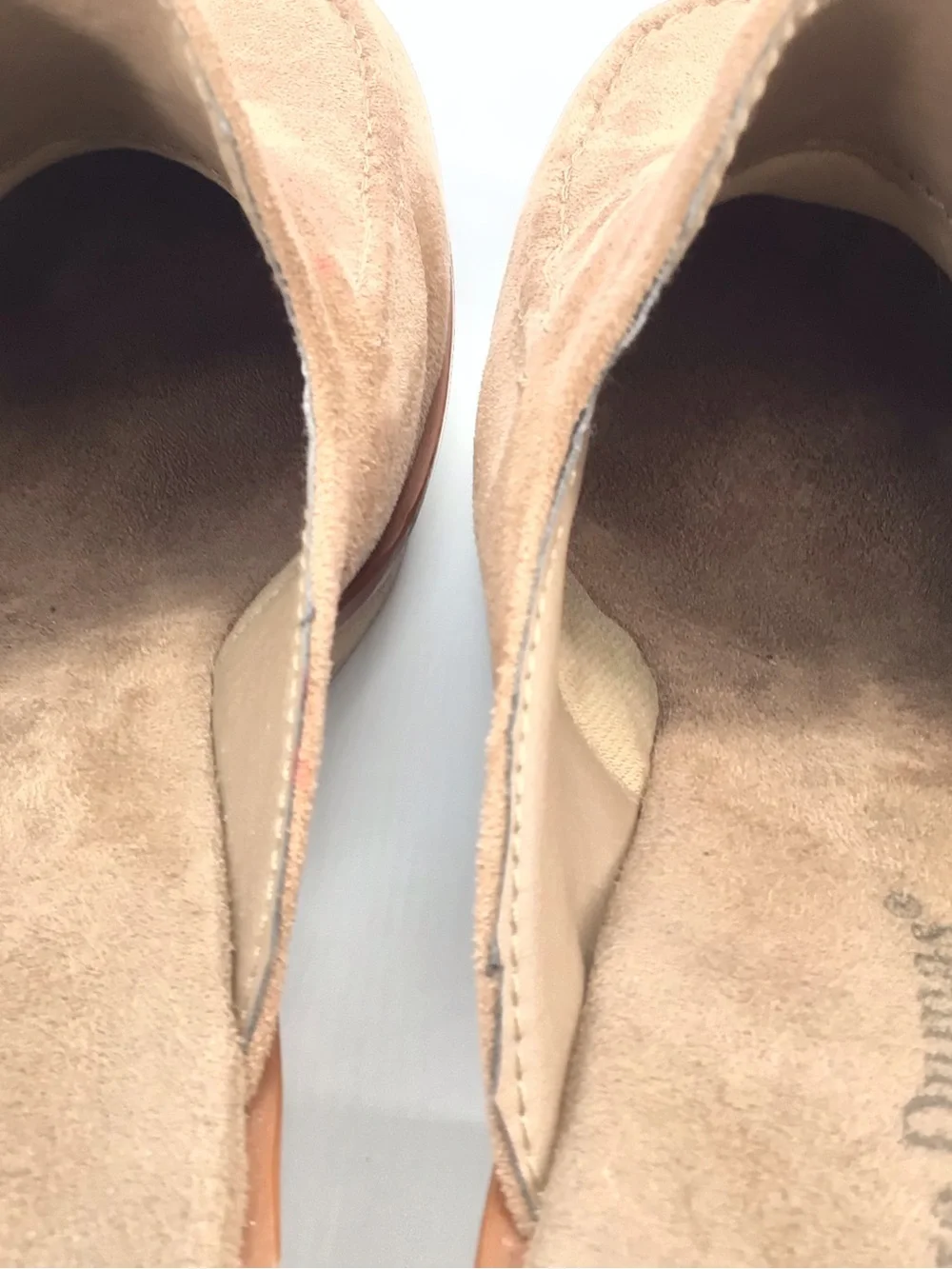 Pierre Dumas Women's Taupe Suede Closed-Toe Slide Mules Clogs Size 8.5